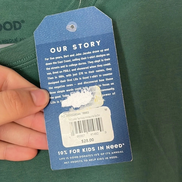 Life is Good Men's Short Sleeve Crusher Tee - Hoppy Holidays Man's Best Friend - Picture 4 of 8